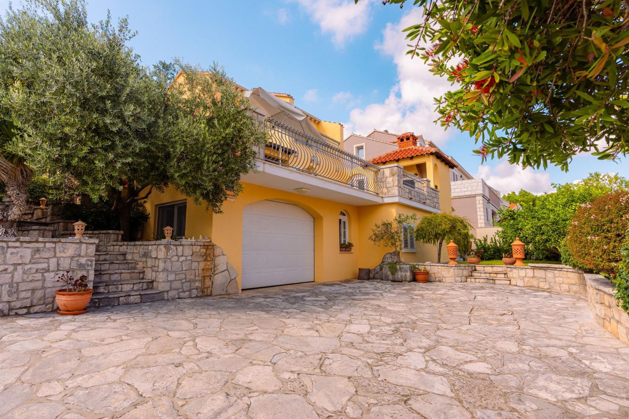 House 4 You Lumbarda Exterior foto