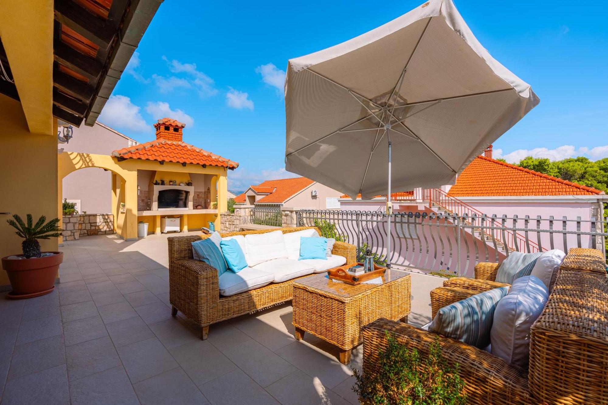 House 4 You Lumbarda Exterior foto